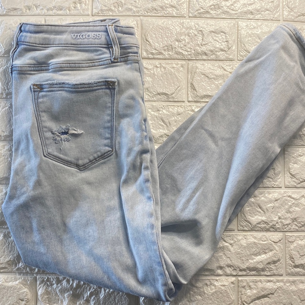 Ripped jeans by vigoss